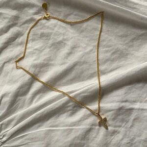 Evry Jewels Cross Necklace